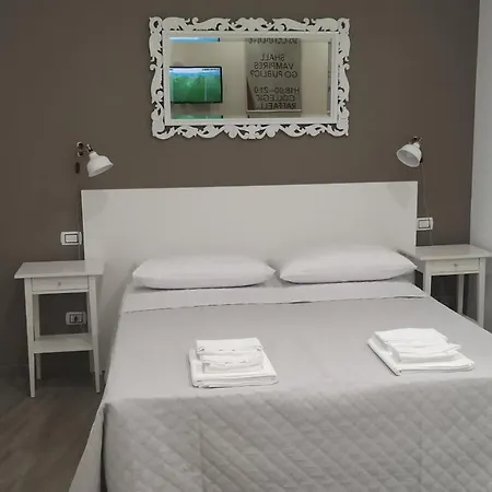 Comeacasa فندق مبيت وإفطار