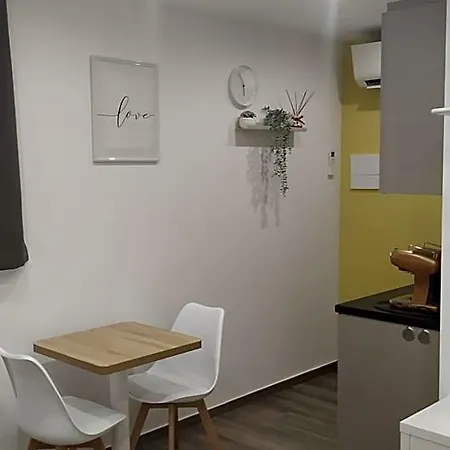 Nocleg ze śniadaniem Comeacasa 4*